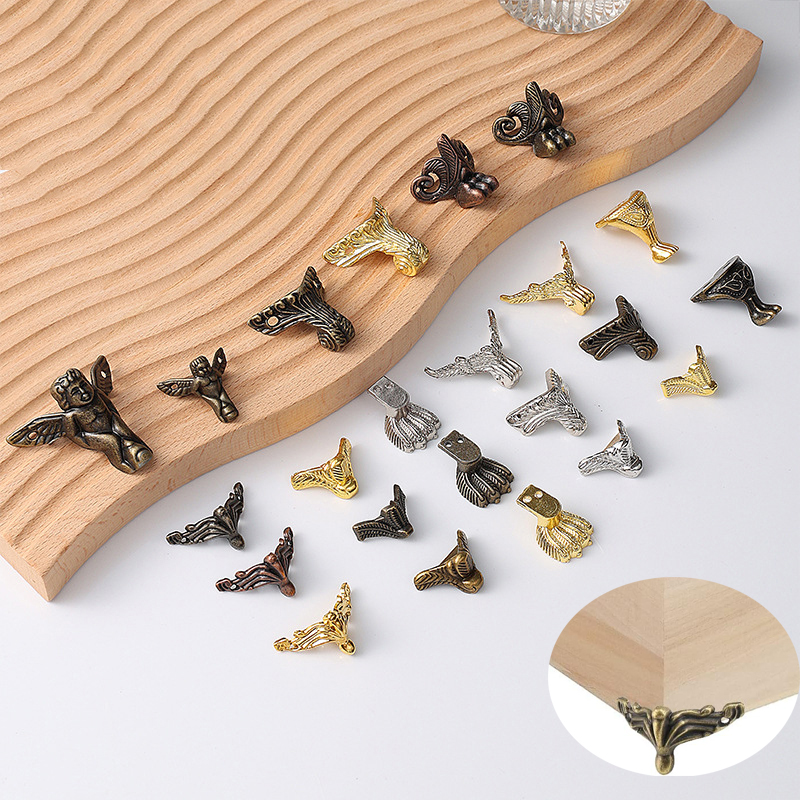 4PCS Antique Box Legs Feet ,Wo - Corner Bracket Angle recension och pris